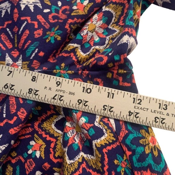 Lands End Chino Pants Mid-Rise Straight Leg Colorful Aztec Tile Print Size 8 New - Picture 10 of 12